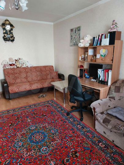 2-к. квартира, 48 м², 3/10 эт.