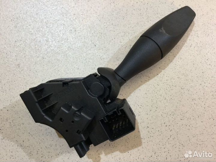Переключатель поворотов Ford Fusion 2002-2012
