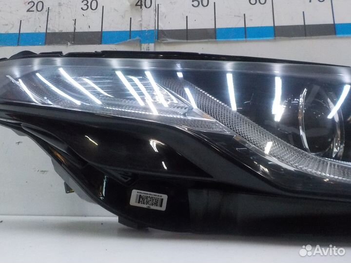 Фара правая Land Rover Range Rover Evoque