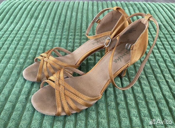 Туфли для бальных танцев