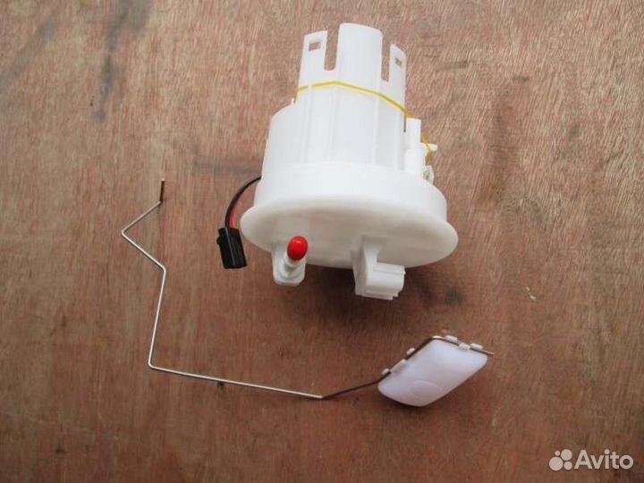 Датчик уровня топлива Nissan QR20DE