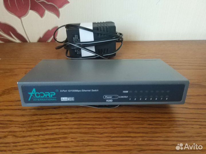 Коммутатор Switch Compex Acorp