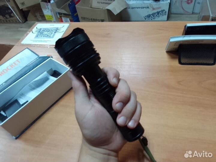 Фонарь ручной аккумуляторный Следопыт Rocket