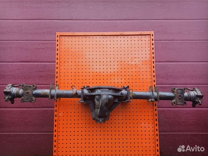 Корпус моста Mercedes Benz sprinter