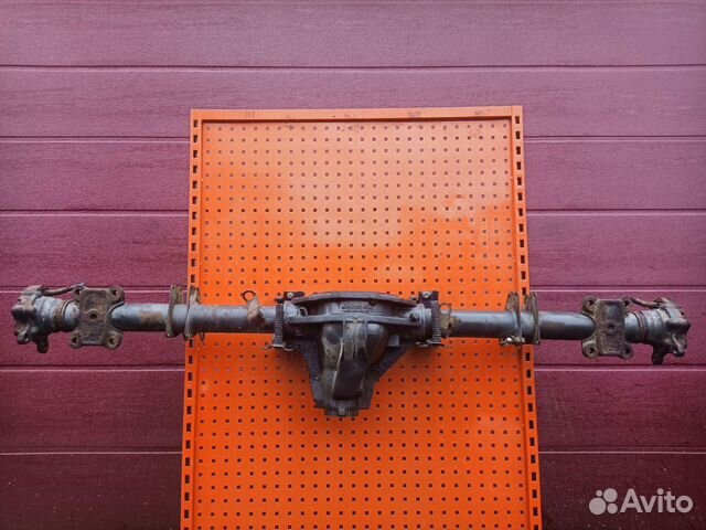 Корпус моста Mercedes Benz sprinter