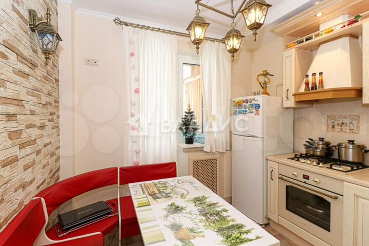 3-к. квартира, 65,8 м², 1/9 эт.