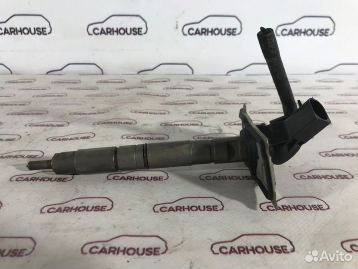 Форсунка Volkswagen Touareg NF 4.2 CKD 2010