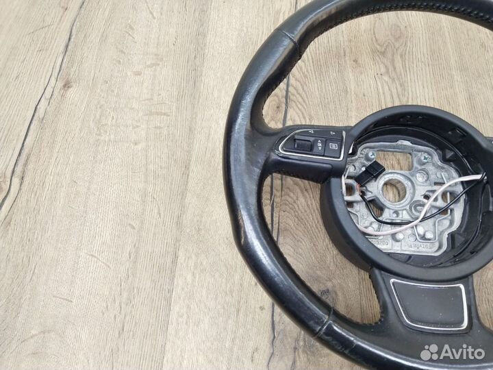 Руль Audi A1 8X