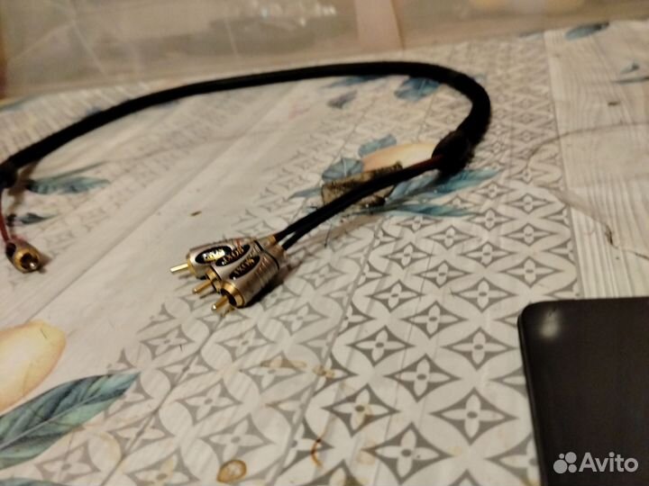 Акустический кабель ixos