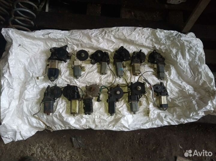 Моторчик стеклоподъемника Ваз 2109 / 2110