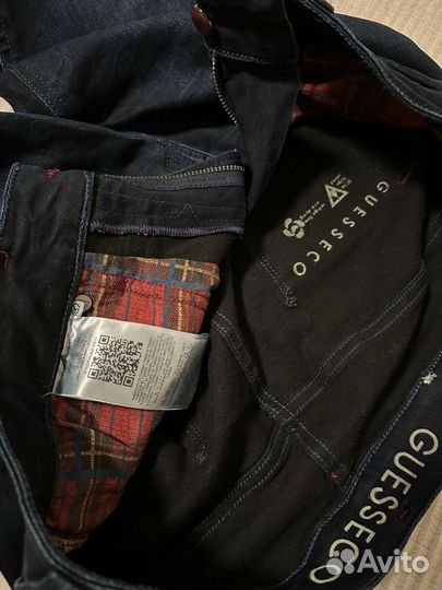 Guess 32x32 original