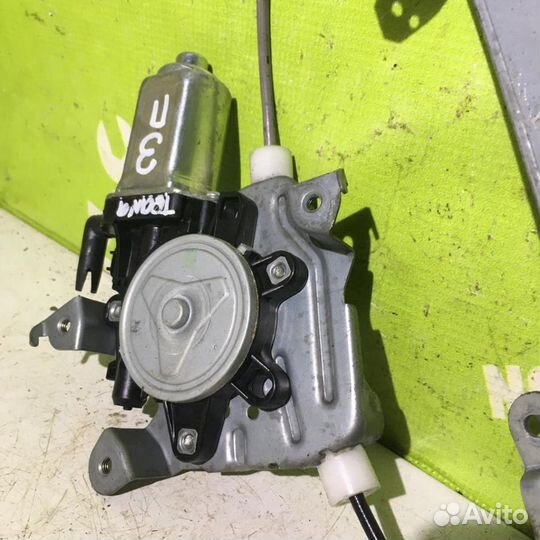 Стеклоподъемник электр. задний правый Ниссан Теа