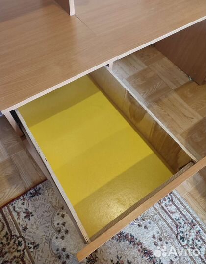 Уголок школьника