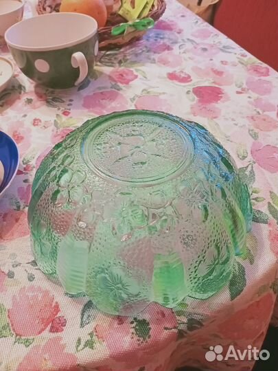 Конфетница цветное стекло. СССР