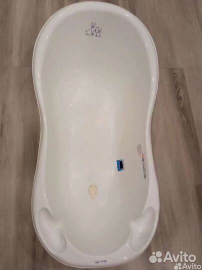 Ванночка для купания с горкой