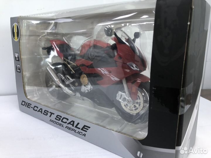Honda 1000 RR (2017) 1:12
