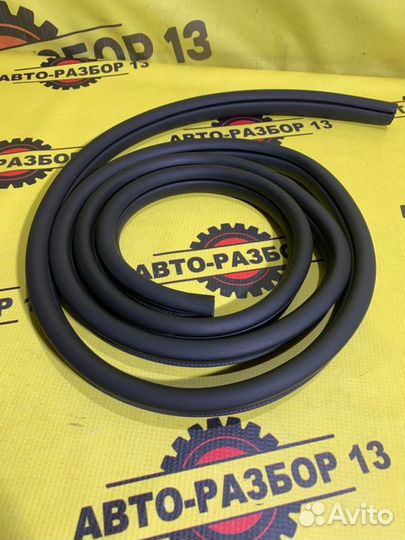 Уплотнитель в проем задний левый Kia Rio 3 QB G4FC