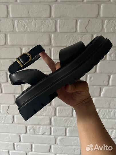 Босоножки женские 37 размер
