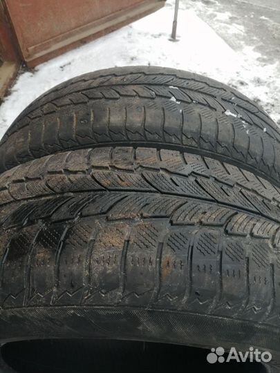 Gremax Ice Grips 215/65 R16