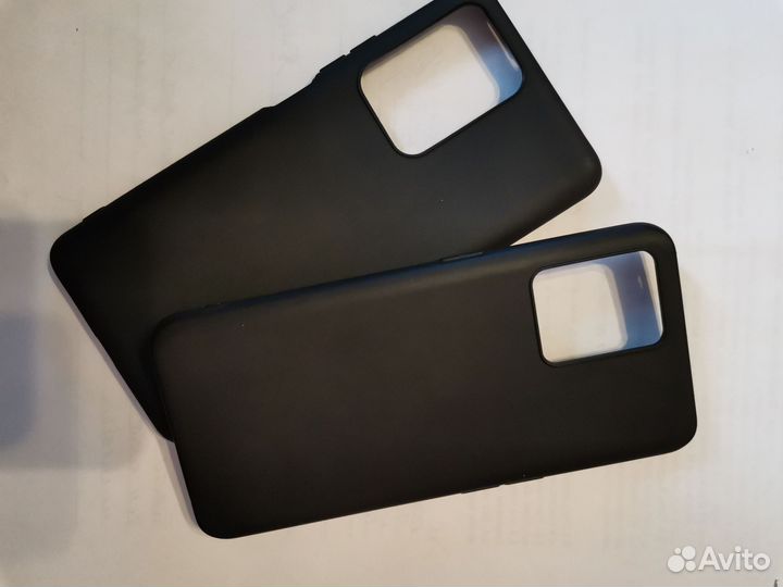 Чехлы на телефон