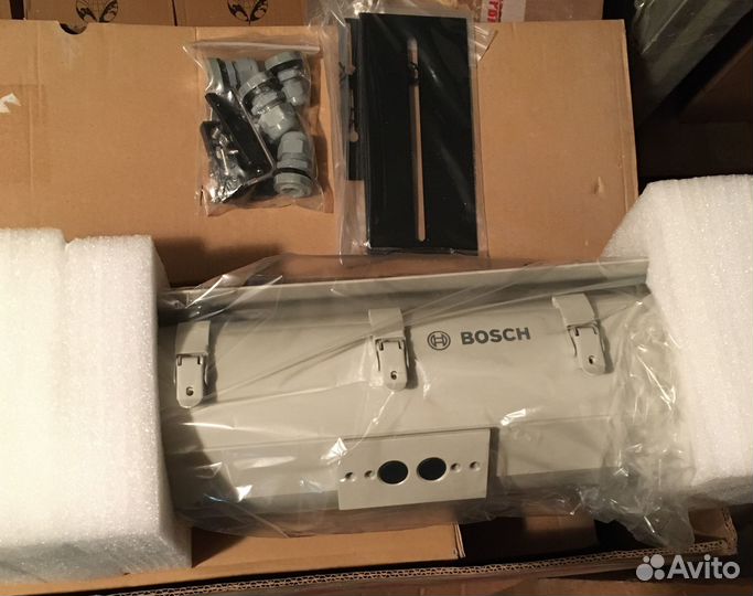 Герметичный кожух для камеры с кронштейном bosch