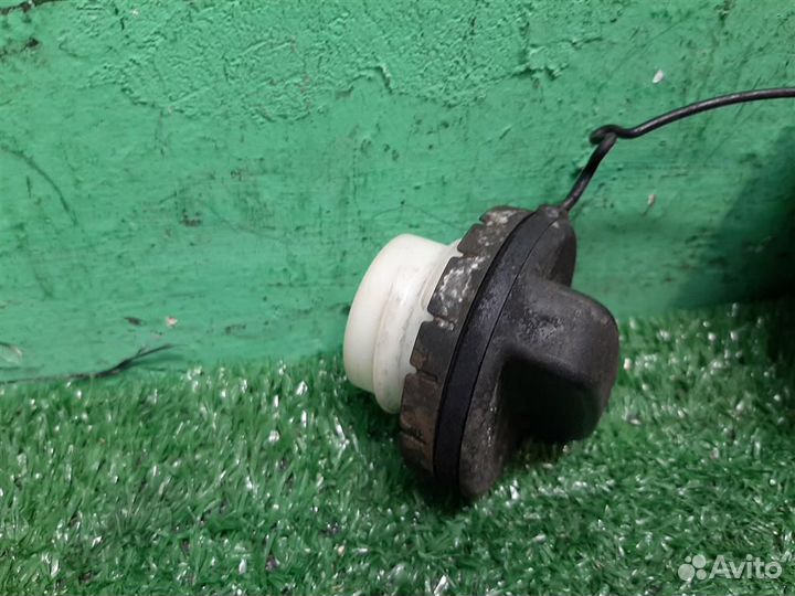 Лючок топливного бака Lexus GS 450H 2007