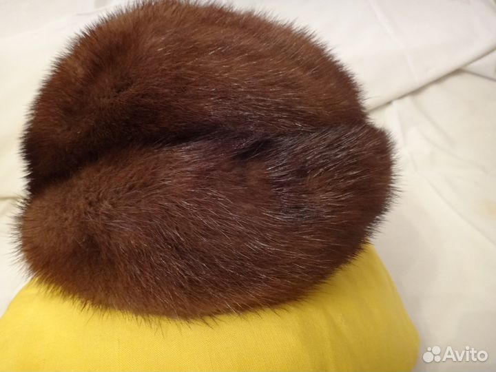 Шапки песцовые.норковые. и шляпы из дубленки