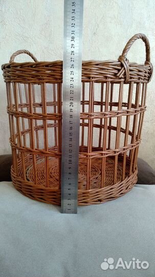 Корзина для белья плетёная. Ручная работа