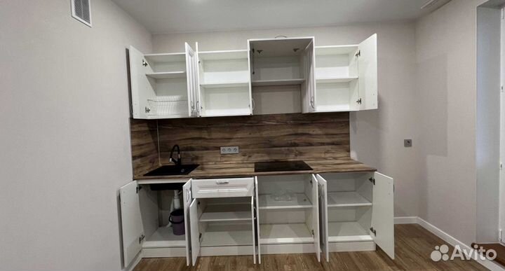 Кухня новая