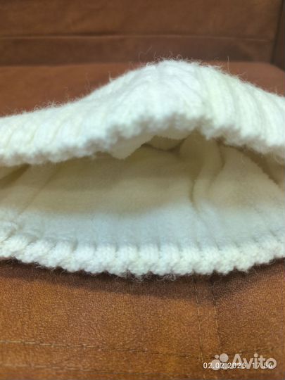 Шапка женская теплая 70% шерсть с подкладкой