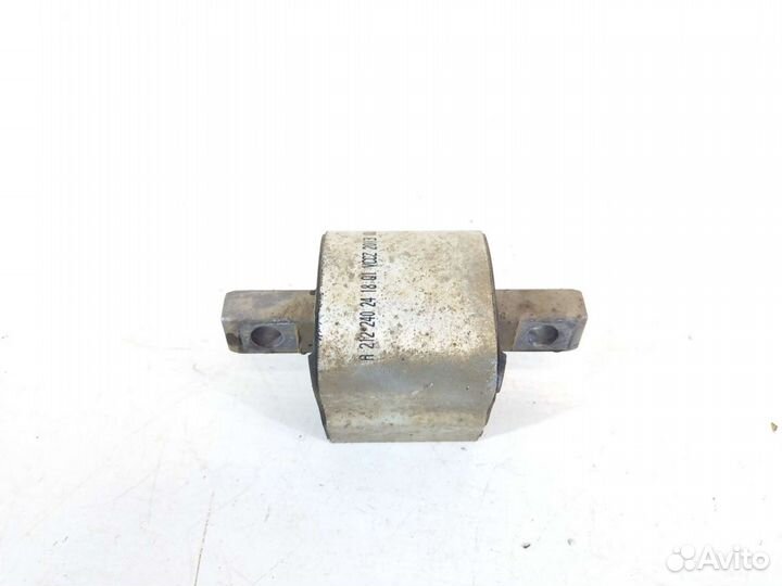 Подушка АКПП задняя Mercedes Benz W207 Coupe