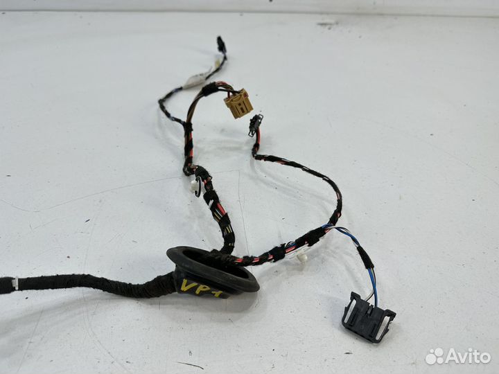 Volkswagen Polo 5 2019 проводка двери задняя