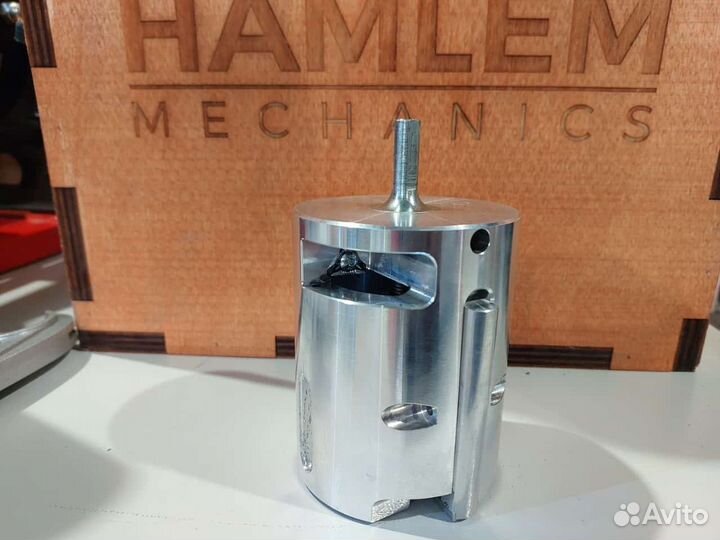 Устройство для снятия оксидного слоя