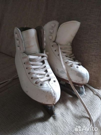 Фигурные коньки risport