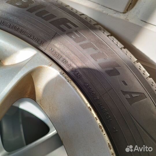 Комплект для Пежо Yokohama 215/55 R17 Япония
