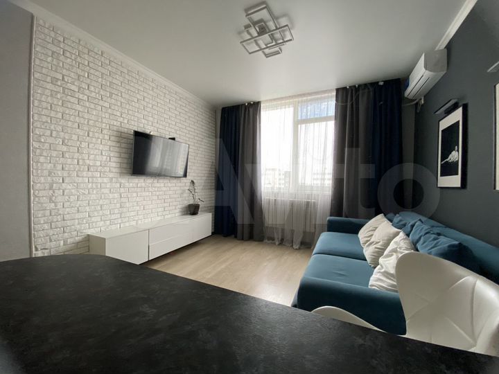 2-к. квартира, 50 м², 17/18 эт.