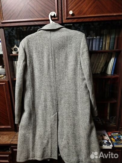 Пальто мужское утепленное 48-50 размера