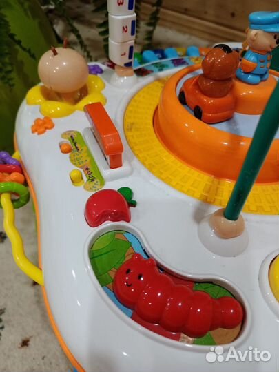 Развивающий столик жирафики мир приключений