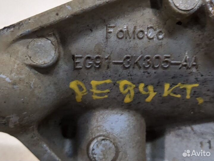 Кронштейн редуктора Ford Kuga, 2016