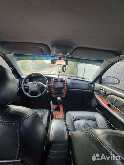 Hyundai Sonata 2.0 МТ, 2005, 225 400 км