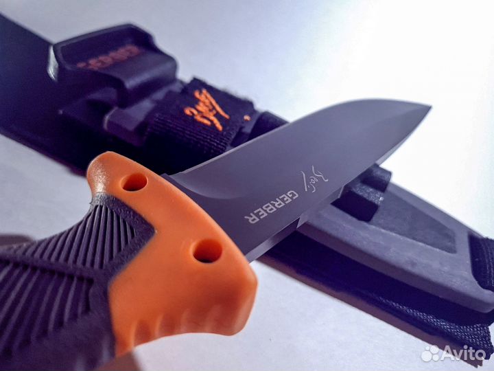 Нож туристический Bear Grylls