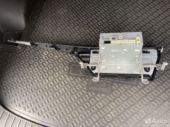 Магнитола 86140-33311