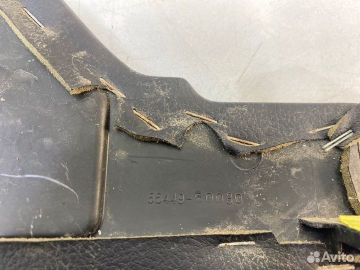 Накладка на консоль между сиденьями левая Toyota