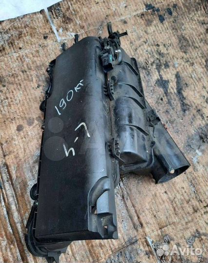 Корпус воздушногo фильтра Citroen C3 2006