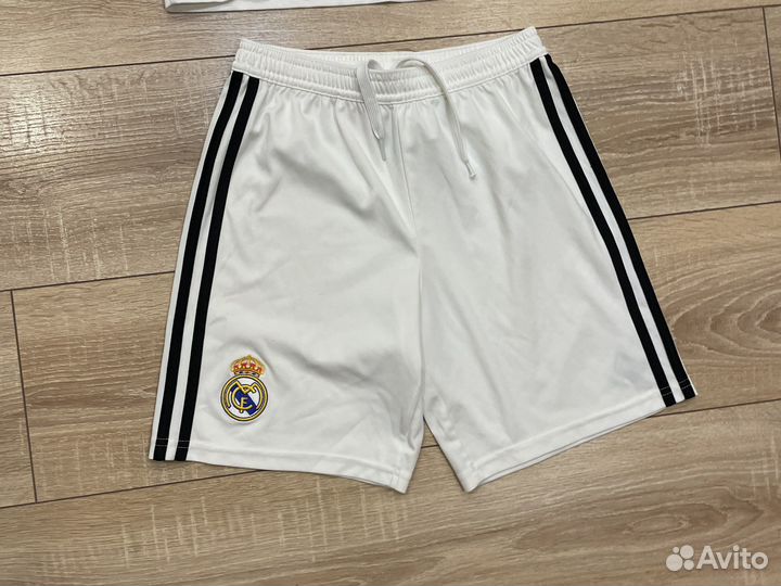 Футболка и шорты Adidas