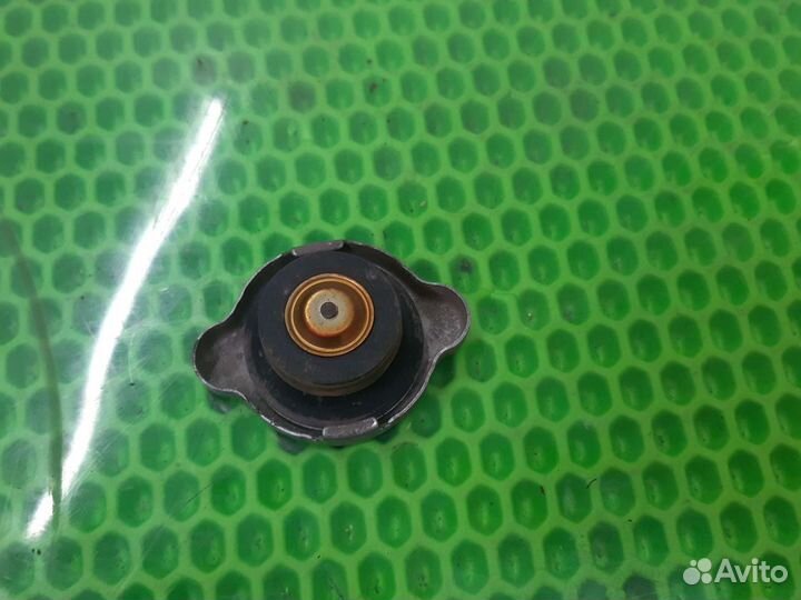 Крышка радиатора Nissan Almera N16