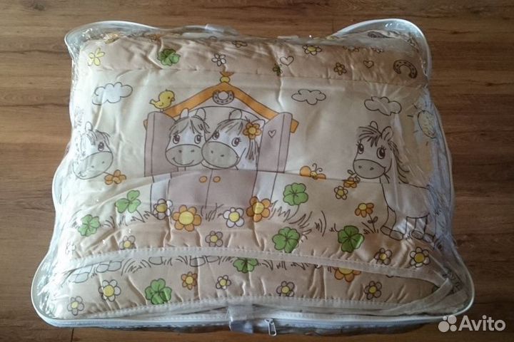 Комплект детского постельного белья в кроватку