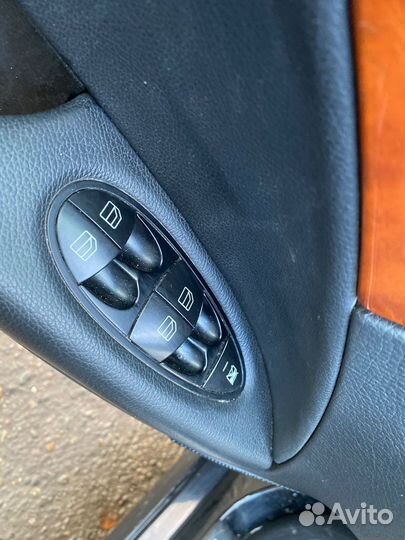 Блок стеклоподъемников Mercedes E-Class W211