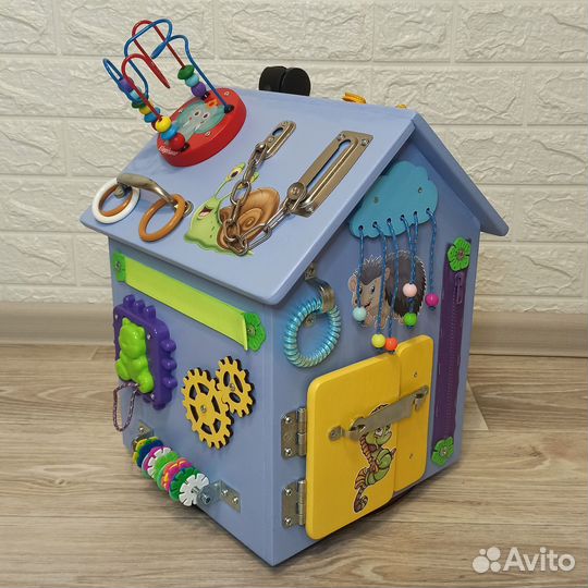 Бизиборд домик новый