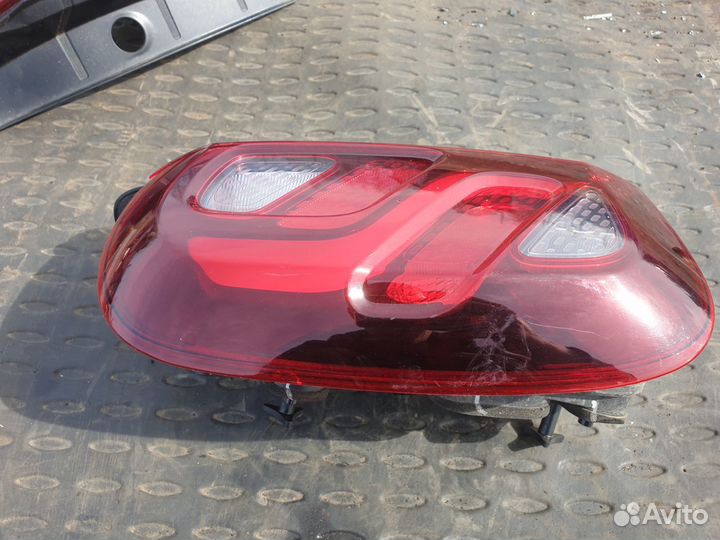 Фонарь задний левый Renault Duster Дастер рестайл